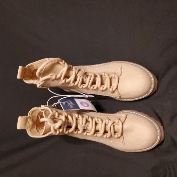 Women's Parker Lace-Up Combat Boots - Universal Thread™ Tan - Picture 4 of 7